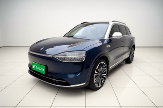 鸿蒙智行 问界M9 2025款 增程 Ultra版 52kWh 6座版 (192线激光雷达）