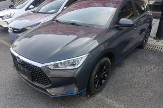 比亚迪e2 2021款 豪华型
