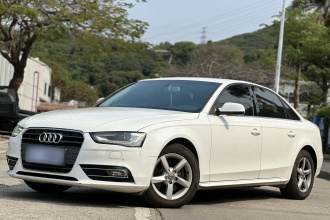奥迪A4L 2013款 35 TFSI 自动标准型