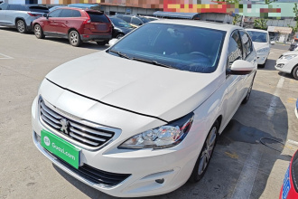 标致408 2014款 1.8L 自动豪华版