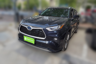 丰田 汉兰达 2022款 双擎 2.5L 四驱豪华版 7座