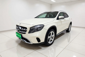 奔驰GLA 2019款 GLA 200 动感型