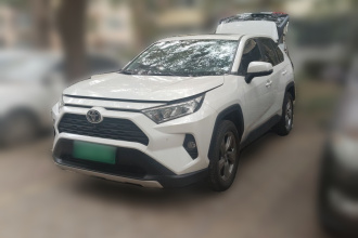 丰田 RAV4荣放 2022款 2.0L CVT两驱风尚Plus版