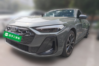 奥迪A5L 2026款 2.0T 运动版 Plus
