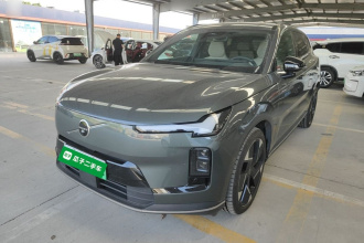 沃尔沃XC70插电式混动 2026款 四驱超长续航Ultra
