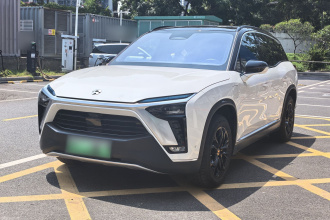 蔚来ES8 2020款 580KM 六座版