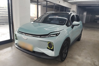 吉利几何E萤火虫 2022款 401KM 玲珑虎 4座