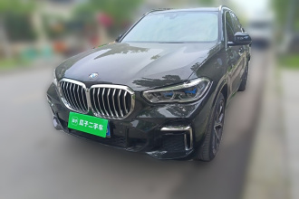 宝马X5 2022款 xDrive 40Li M运动套装