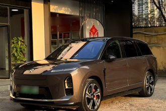 蔚来ES8 2026款 六座行政豪华版