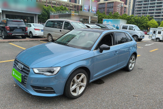 奥迪A3 2015款 Sportback 40 TFSI 自动舒适型