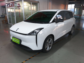 奔腾NAT 2023款 PRO 舒享出行加长换电版 401km