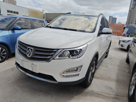 宝骏560 2016款 1.8L iAMT豪华型