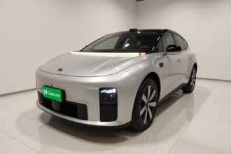 理想汽车 理想i6 2025款 四驱标准版