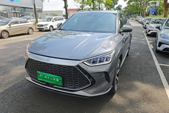 比亚迪 宋PLUS新能源 2021款 DM-i 51KM 尊荣型