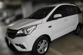 北汽幻速H3 2017款 1.5L 手动舒适天窗版