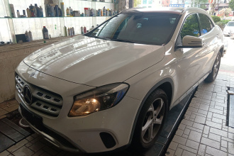 奔驰GLA 2018款 GLA 200 动感型