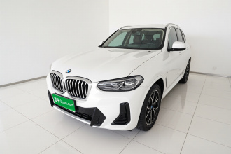 宝马X3 2022款 改款 xDrive25i M运动套装
