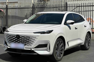 长安UNI-K 2021款 2.0T 尊贵型