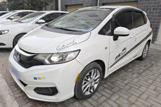 本田 飞度 2018款 1.5L CVT舒适天窗版