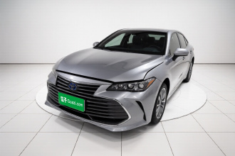 丰田 亚洲龙 2019款 双擎 2.5L 豪华版 国V