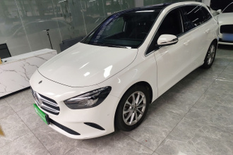 奔驰B级 2022款 改款 B 200 时尚型
