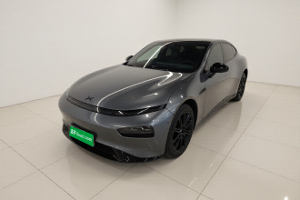 小鹏P7 2021款 562E鹏翼性能版