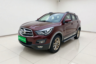 海马S5 2015款 1.5T CVT豪华型运动版
