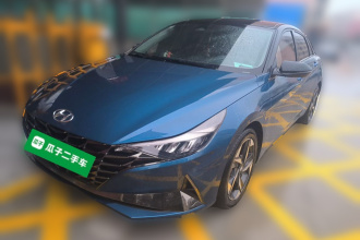 现代 伊兰特 2021款 1.5L CVT LUX尊贵版