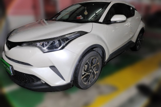 丰田C-HR 2020款 2.0L 领先版