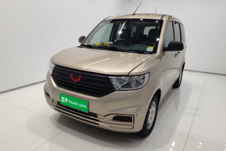 五菱汽车 五菱宏光V 2022款 1.5L劲取版电动助力LAR