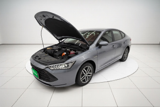 比亚迪 秦PLUS 2021款 DM-i 120KM 尊贵型