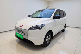 五菱汽车 五菱宏光新能源 2025款 增程式混动 50KM 舒适型