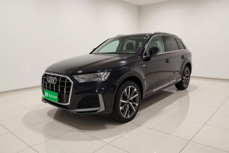 奥迪Q7 2020款 55 TFSI quattro S line运动型