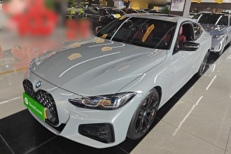 宝马4系 2023款 425i M运动曜夜套装