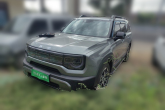北京越野BJ30 2026款 旅行家 1.5T 混动标准版