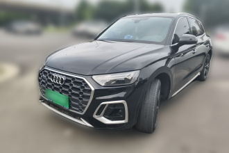 奥迪Q5L 2024款 40 TFSI 时尚动感型