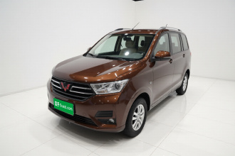 五菱汽车 五菱宏光 2019款 1.5L S标准型国VI LAR