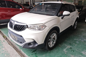 中华V3 2015款 1.5L 自动精英型