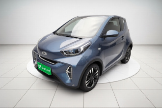 奇瑞QQ 小蚂蚁 2022款 甜粉款 半糖版 磷酸铁锂 30kW 301km