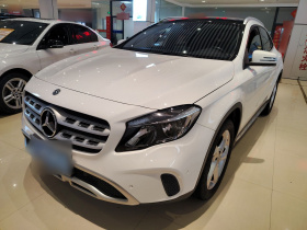 奔驰GLA 2018款 GLA 200 动感型