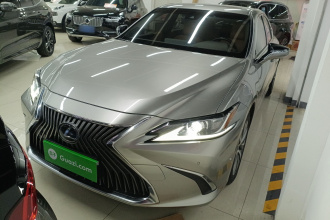 雷克萨斯ES 2020款 200 豪华版