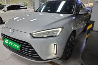 鸿蒙智行 问界M5 2022款 增程后驱标准版