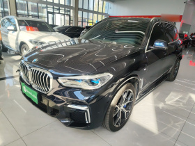 宝马X5 2022款 改款 xDrive 40Li M运动套装