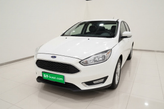 福特 福克斯 2015款 两厢 1.6L 自动风尚型