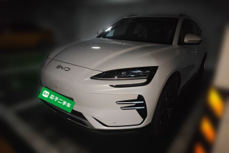 比亚迪 宋PLUS新能源 2025款 EV 520km 豪华型