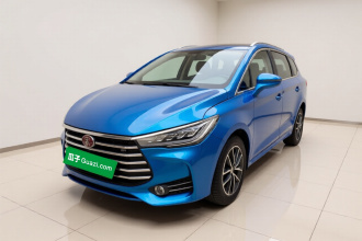 比亚迪 宋MAX 2017款 1.5T 自动智联精英型 7座