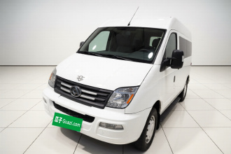 上汽大通MAXUS 新途V80 2021款 2.0T 手动经典傲运通127PS中轴中顶6/7/8/9座