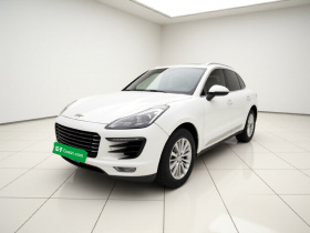 众泰SR9 2017款 2.0T 自动极致之心版