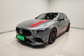奔驰A级AMG 2021款 AMG A 35 L 4MATIC 炽夜特别版