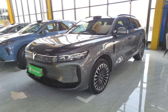 岚图汽车 岚图FREE 2025款 FREE+ 四驱乾崑版